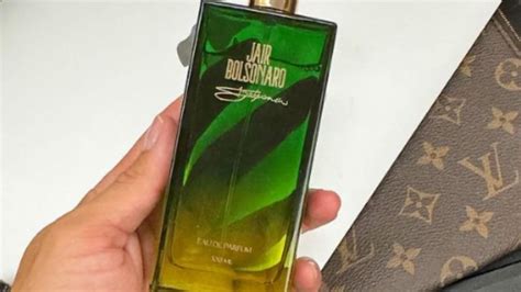jair bolsonaro perfume